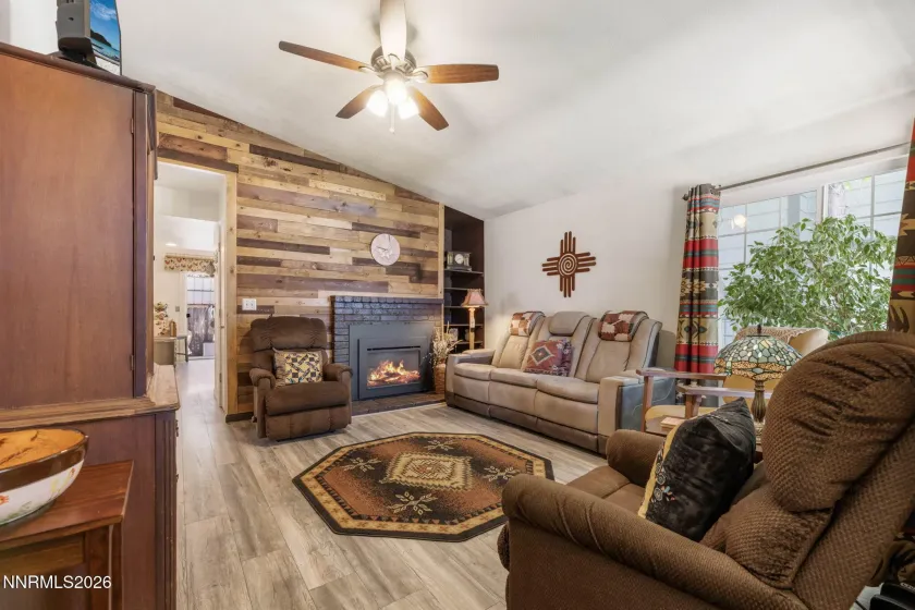 2643 Pinebrook, Carson City, Nevada 89701, 2 Bedrooms Bedrooms, ,2 BathroomsBathrooms,Residential,Residential,Pinebrook,0,260009676