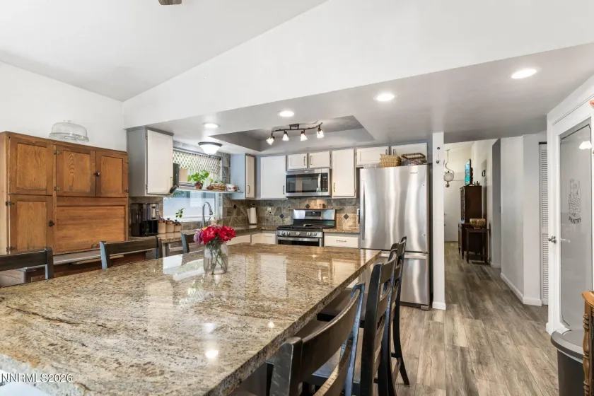 2643 Pinebrook, Carson City, Nevada 89701, 2 Bedrooms Bedrooms, ,2 BathroomsBathrooms,Residential,Residential,Pinebrook,0,260009676