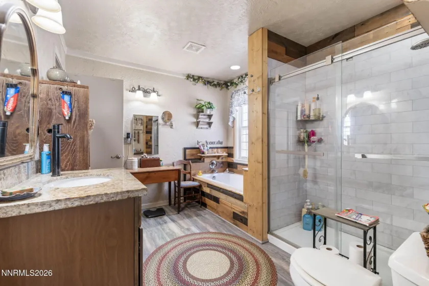 2643 Pinebrook, Carson City, Nevada 89701, 2 Bedrooms Bedrooms, ,2 BathroomsBathrooms,Residential,Residential,Pinebrook,0,260009676