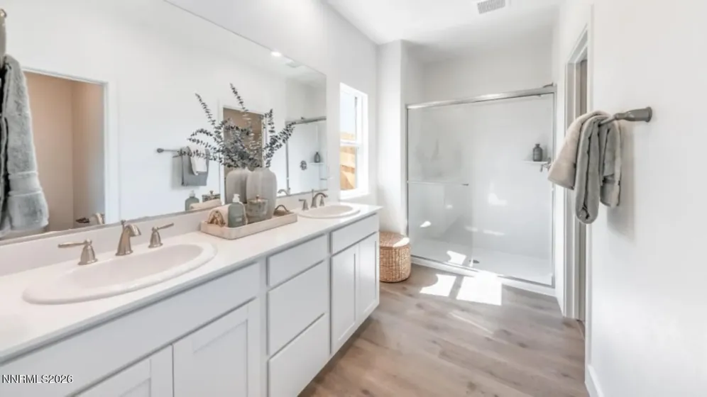 4299 Single Pine, Sparks, Nevada 89436, 5 Bedrooms Bedrooms, ,3 BathroomsBathrooms,Residential,Residential,Single Pine,0,260009681
