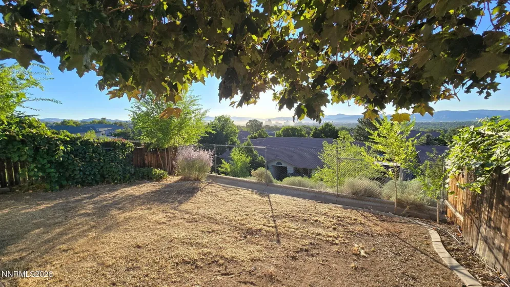 1560 Reno View, Reno, Nevada 89523, 4 Bedrooms Bedrooms, ,3 BathroomsBathrooms,Residential,Residential,Reno View,0,260009688