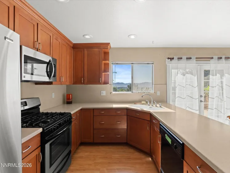 1560 Reno View, Reno, Nevada 89523, 4 Bedrooms Bedrooms, ,3 BathroomsBathrooms,Residential,Residential,Reno View,0,260009688