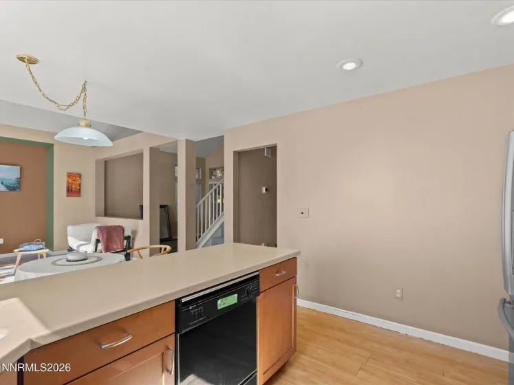 1560 Reno View, Reno, Nevada 89523, 4 Bedrooms Bedrooms, ,3 BathroomsBathrooms,Residential,Residential,Reno View,0,260009688
