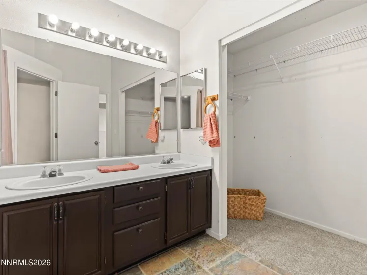 1560 Reno View, Reno, Nevada 89523, 4 Bedrooms Bedrooms, ,3 BathroomsBathrooms,Residential,Residential,Reno View,0,260009688