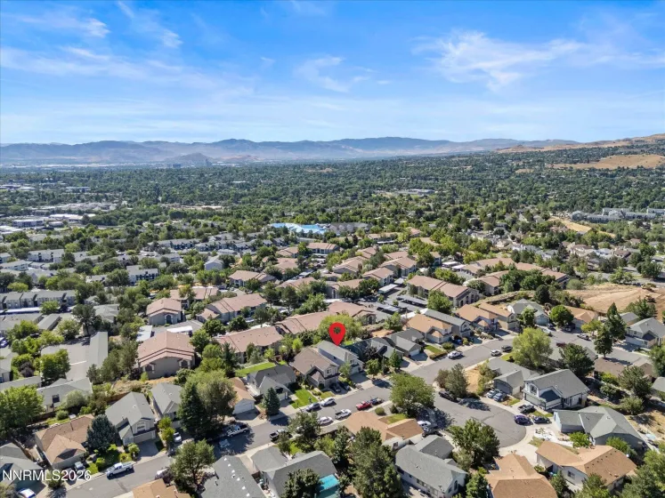 1560 Reno View, Reno, Nevada 89523, 4 Bedrooms Bedrooms, ,3 BathroomsBathrooms,Residential,Residential,Reno View,0,260009688