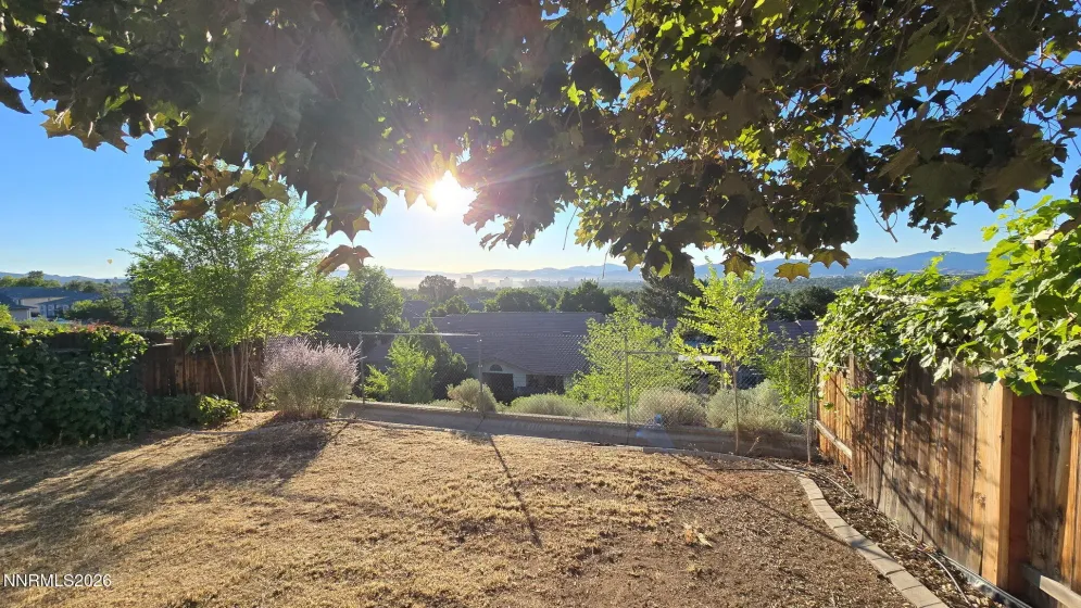 1560 Reno View, Reno, Nevada 89523, 4 Bedrooms Bedrooms, ,3 BathroomsBathrooms,Residential,Residential,Reno View,0,260009688