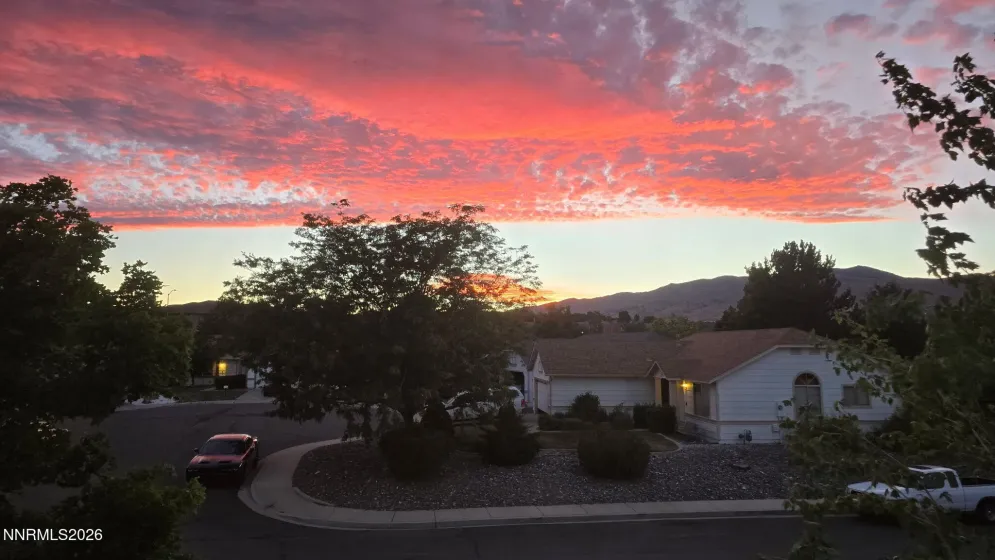 1560 Reno View, Reno, Nevada 89523, 4 Bedrooms Bedrooms, ,3 BathroomsBathrooms,Residential,Residential,Reno View,0,260009688