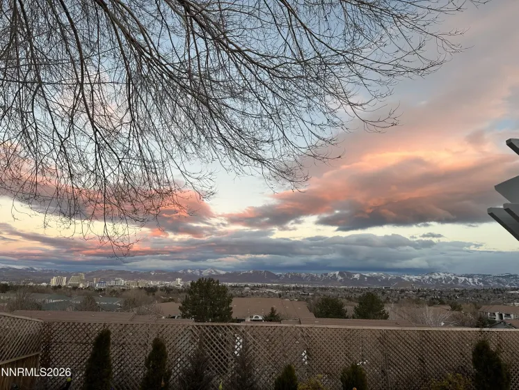 1560 Reno View, Reno, Nevada 89523, 4 Bedrooms Bedrooms, ,3 BathroomsBathrooms,Residential,Residential,Reno View,0,260009688