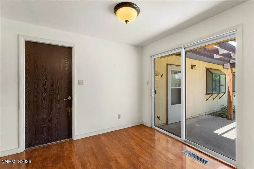 1216 Fremont, Carson City, Nevada 89701, 3 Bedrooms Bedrooms, ,2 BathroomsBathrooms,Residential,Residential,Fremont,0,260009691