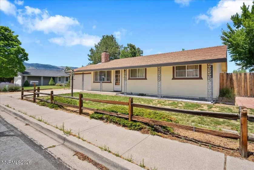 1216 Fremont, Carson City, Nevada 89701, 3 Bedrooms Bedrooms, ,2 BathroomsBathrooms,Residential,Residential,Fremont,0,260009691