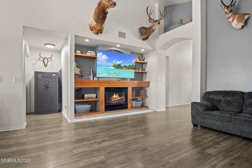 1057 Deena, Fallon, Nevada 89406, 3 Bedrooms Bedrooms, ,2 BathroomsBathrooms,Residential,Residential,Deena,0,260009695