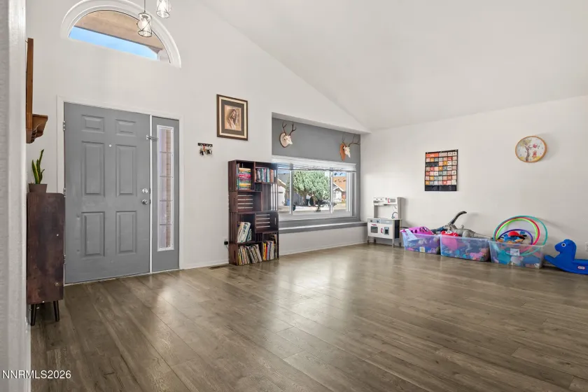 1057 Deena, Fallon, Nevada 89406, 3 Bedrooms Bedrooms, ,2 BathroomsBathrooms,Residential,Residential,Deena,0,260009695