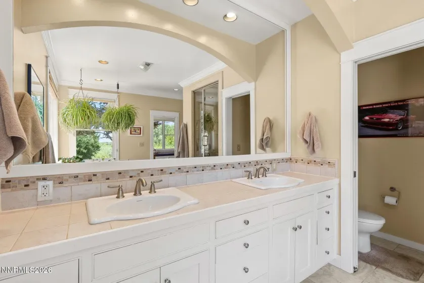 10860 Shay, Reno, Nevada 89511, 4 Bedrooms Bedrooms, ,5 BathroomsBathrooms,Residential,Residential,Shay,0,260009696