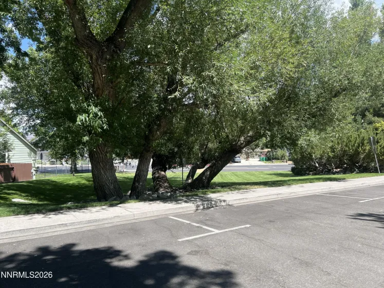 4335 Leeward, Reno, Nevada 89502, 2 Bedrooms Bedrooms, ,3 BathroomsBathrooms,Residential,Residential,Leeward,0,260009698