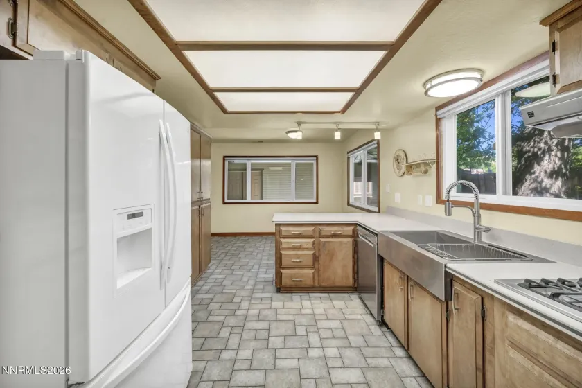 614 3rd, Carson City, Nevada 89703, 2 Bedrooms Bedrooms, ,3 BathroomsBathrooms,Residential,Residential,3rd,0,260009707