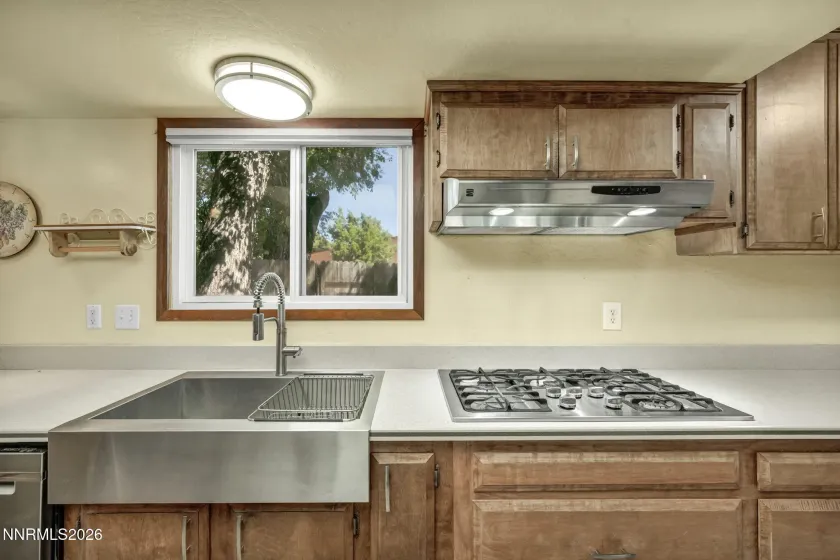 614 3rd, Carson City, Nevada 89703, 2 Bedrooms Bedrooms, ,3 BathroomsBathrooms,Residential,Residential,3rd,0,260009707