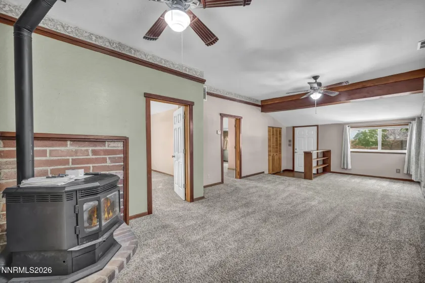 614 3rd, Carson City, Nevada 89703, 2 Bedrooms Bedrooms, ,3 BathroomsBathrooms,Residential,Residential,3rd,0,260009707