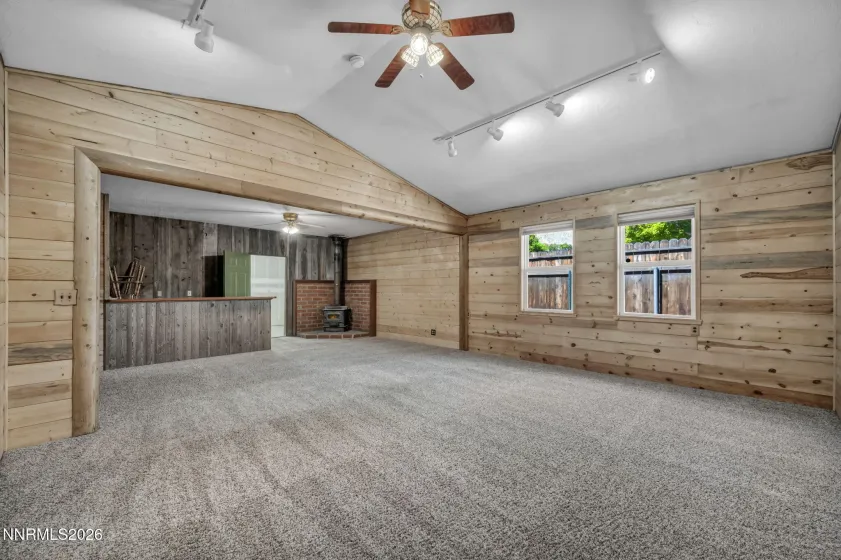 614 3rd, Carson City, Nevada 89703, 2 Bedrooms Bedrooms, ,3 BathroomsBathrooms,Residential,Residential,3rd,0,260009707