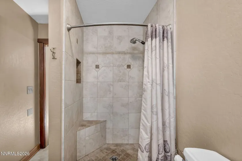 614 3rd, Carson City, Nevada 89703, 2 Bedrooms Bedrooms, ,3 BathroomsBathrooms,Residential,Residential,3rd,0,260009707