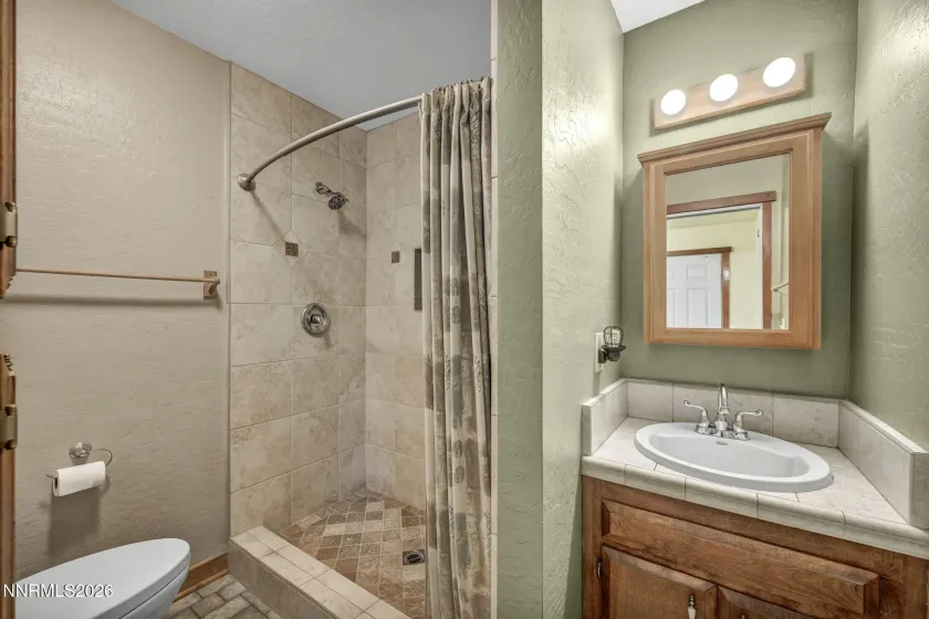 614 3rd, Carson City, Nevada 89703, 2 Bedrooms Bedrooms, ,3 BathroomsBathrooms,Residential,Residential,3rd,0,260009707