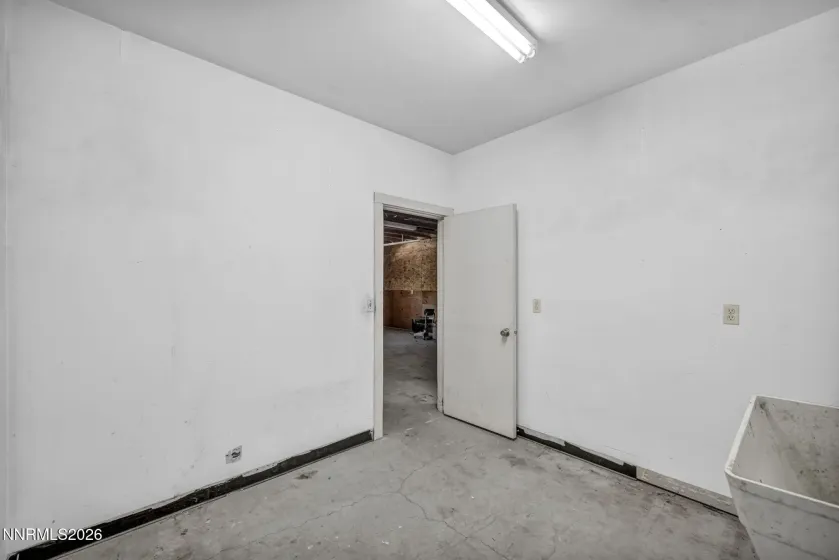 614 3rd, Carson City, Nevada 89703, 2 Bedrooms Bedrooms, ,3 BathroomsBathrooms,Residential,Residential,3rd,0,260009707