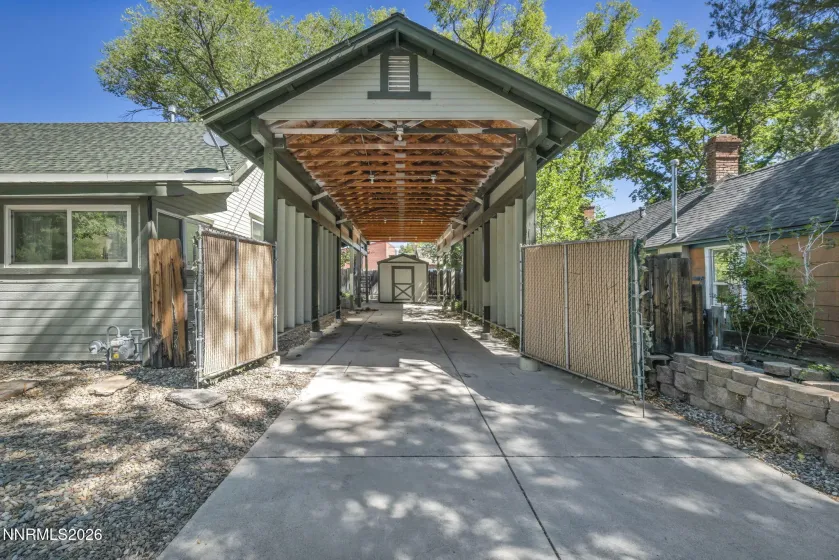 614 3rd, Carson City, Nevada 89703, 2 Bedrooms Bedrooms, ,3 BathroomsBathrooms,Residential,Residential,3rd,0,260009707