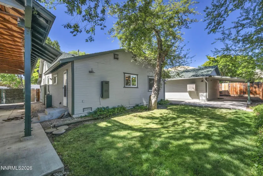 614 3rd, Carson City, Nevada 89703, 2 Bedrooms Bedrooms, ,3 BathroomsBathrooms,Residential,Residential,3rd,0,260009707