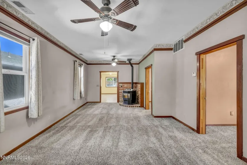 614 3rd, Carson City, Nevada 89703, 2 Bedrooms Bedrooms, ,3 BathroomsBathrooms,Residential,Residential,3rd,0,260009707