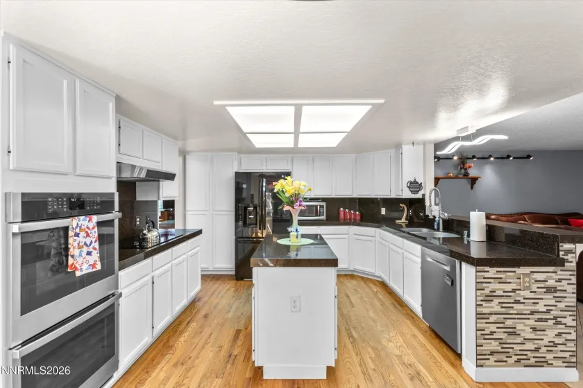 6607 Enchanted Valley, Reno, Nevada 89523, 5 Bedrooms Bedrooms, ,3 BathroomsBathrooms,Residential,Residential,Enchanted Valley,0,260009710