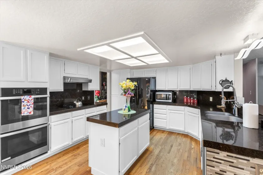 6607 Enchanted Valley, Reno, Nevada 89523, 5 Bedrooms Bedrooms, ,3 BathroomsBathrooms,Residential,Residential,Enchanted Valley,0,260009710