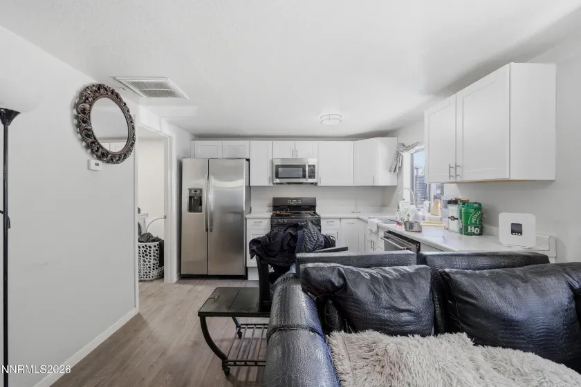 380 Magnolia, Reno, Nevada 89506, 3 Bedrooms Bedrooms, ,2 BathroomsBathrooms,Residential,Residential,Magnolia,0,260009712