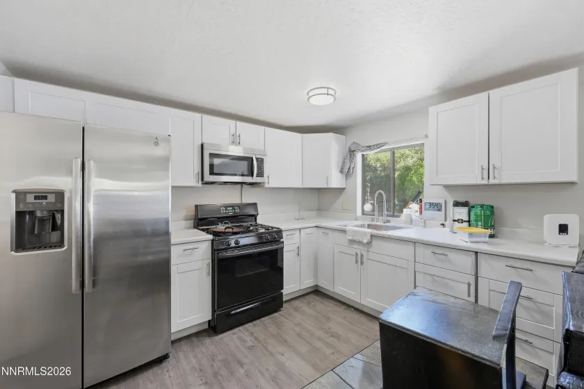380 Magnolia, Reno, Nevada 89506, 3 Bedrooms Bedrooms, ,2 BathroomsBathrooms,Residential,Residential,Magnolia,0,260009712