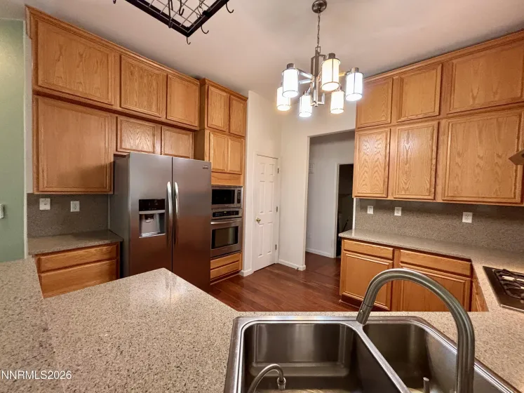 9933 Rio Bravo, Reno, Nevada 89521, 3 Bedrooms Bedrooms, ,3 BathroomsBathrooms,Residential,Residential,Rio Bravo,0,260009716