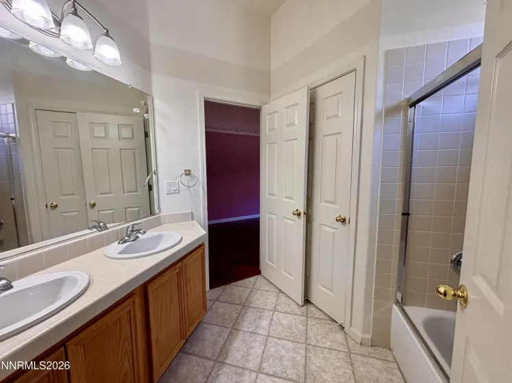 9933 Rio Bravo, Reno, Nevada 89521, 3 Bedrooms Bedrooms, ,3 BathroomsBathrooms,Residential,Residential,Rio Bravo,0,260009716