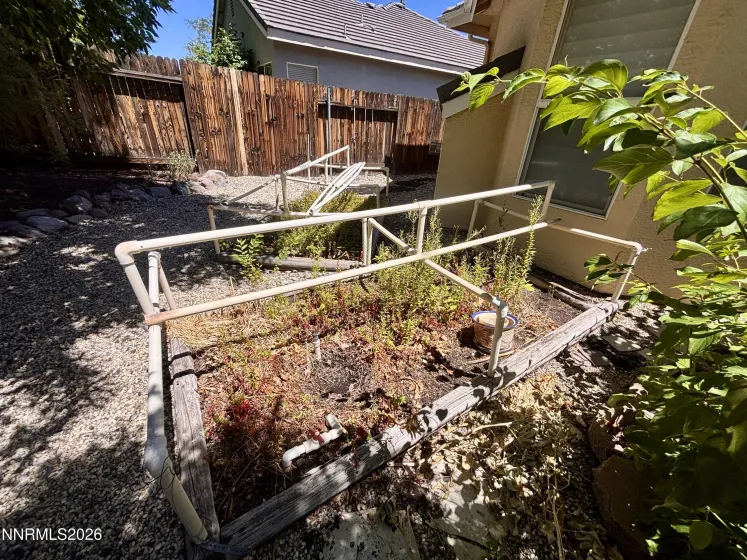 9933 Rio Bravo, Reno, Nevada 89521, 3 Bedrooms Bedrooms, ,3 BathroomsBathrooms,Residential,Residential,Rio Bravo,0,260009716
