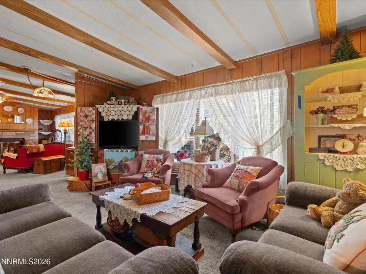 4692 Leonesio, Sun Valley, Nevada 89433, 3 Bedrooms Bedrooms, ,2 BathroomsBathrooms,Residential,Residential,Leonesio,0,260009720