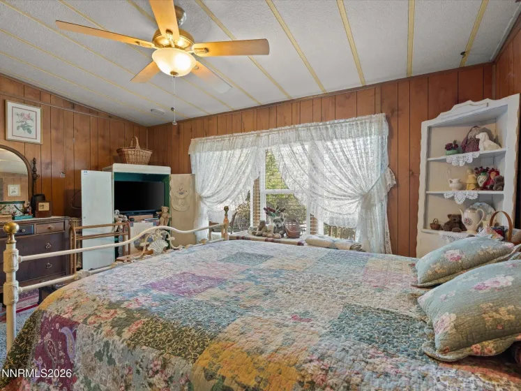 4692 Leonesio, Sun Valley, Nevada 89433, 3 Bedrooms Bedrooms, ,2 BathroomsBathrooms,Residential,Residential,Leonesio,0,260009720