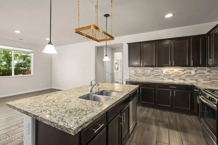 3873 Hazy Swale, Sparks, Nevada 89436, 3 Bedrooms Bedrooms, ,2 BathroomsBathrooms,Residential,Residential,Hazy Swale,0,260009746