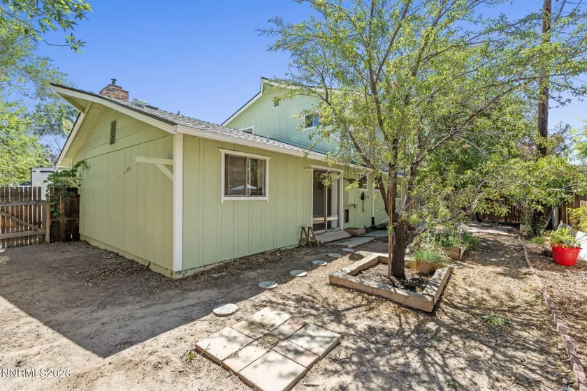 2035 Carlin, Reno, Nevada 89503, 3 Bedrooms Bedrooms, ,3 BathroomsBathrooms,Residential,Residential,Carlin,0,260009748