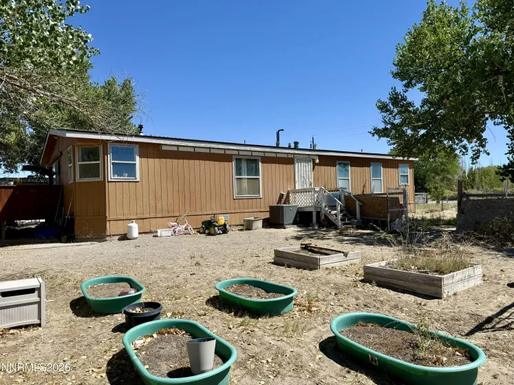 1844 Bell-Aire, Fallon, Nevada 89406, 3 Bedrooms Bedrooms, ,2 BathroomsBathrooms,Residential,Residential,Bell-Aire,0,260009760