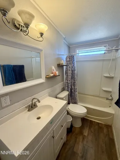 1844 Bell-Aire, Fallon, Nevada 89406, 3 Bedrooms Bedrooms, ,2 BathroomsBathrooms,Residential,Residential,Bell-Aire,0,260009760
