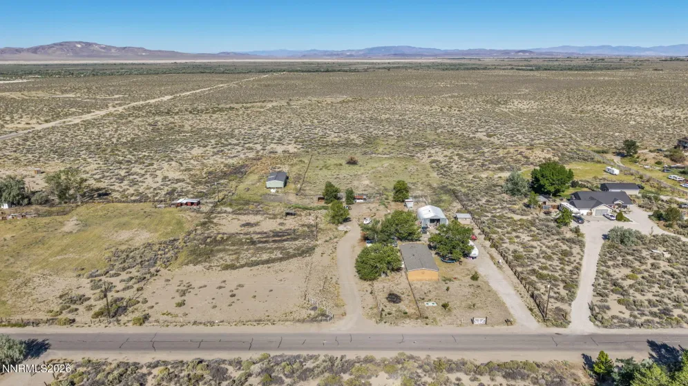 1844 Bell-Aire, Fallon, Nevada 89406, 3 Bedrooms Bedrooms, ,2 BathroomsBathrooms,Residential,Residential,Bell-Aire,0,260009760