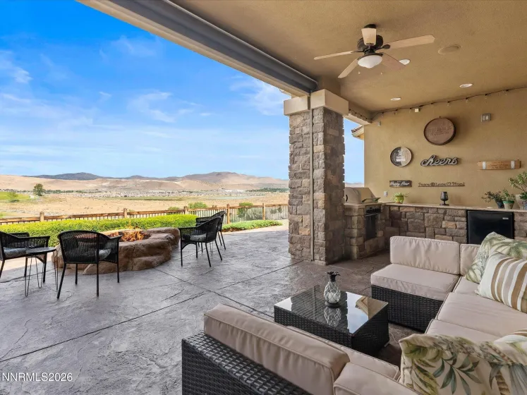 5885 Pala Mesa, Sparks, Nevada 89436, 4 Bedrooms Bedrooms, ,4 BathroomsBathrooms,Residential,Residential,Pala Mesa,0,260009721