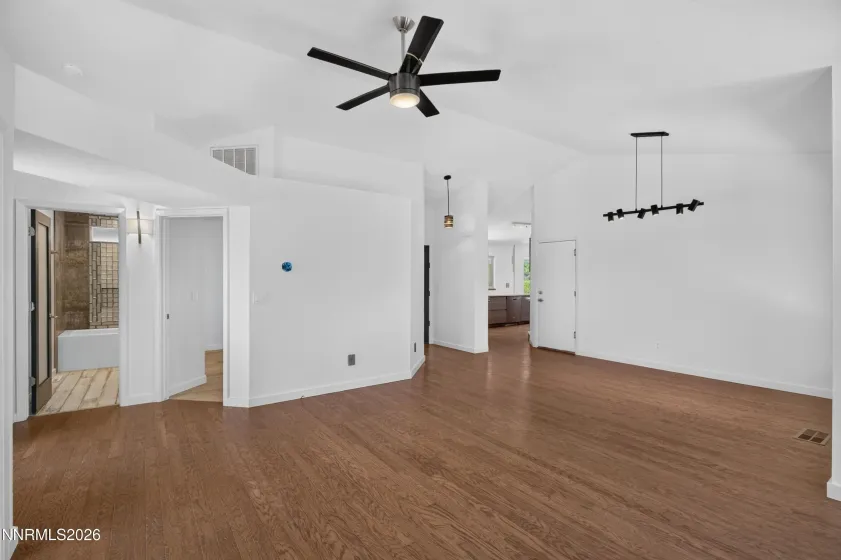 2446 Skyview, Reno, Nevada 89523, 3 Bedrooms Bedrooms, ,2 BathroomsBathrooms,Residential,Residential,Skyview,0,260009724
