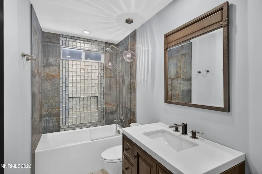 2446 Skyview, Reno, Nevada 89523, 3 Bedrooms Bedrooms, ,2 BathroomsBathrooms,Residential,Residential,Skyview,0,260009724