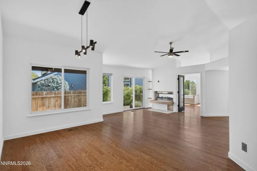 2446 Skyview, Reno, Nevada 89523, 3 Bedrooms Bedrooms, ,2 BathroomsBathrooms,Residential,Residential,Skyview,0,260009724