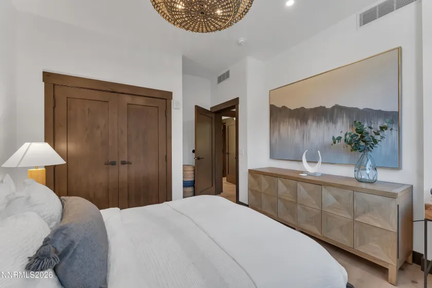 33 Beach Club, Stateline, Nevada 89449, 4 Bedrooms Bedrooms, ,4 BathroomsBathrooms,Residential,Residential,Beach Club,0,260009725