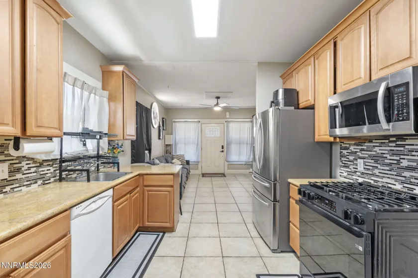 1558 A, Sparks, Nevada 89431, 3 Bedrooms Bedrooms, ,1 BathroomBathrooms,Residential,Residential,A,0,260009728