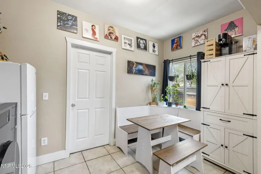 1558 A, Sparks, Nevada 89431, 3 Bedrooms Bedrooms, ,1 BathroomBathrooms,Residential,Residential,A,0,260009728