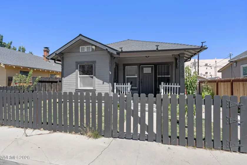 1558 A, Sparks, Nevada 89431, 3 Bedrooms Bedrooms, ,1 BathroomBathrooms,Residential,Residential,A,0,260009728